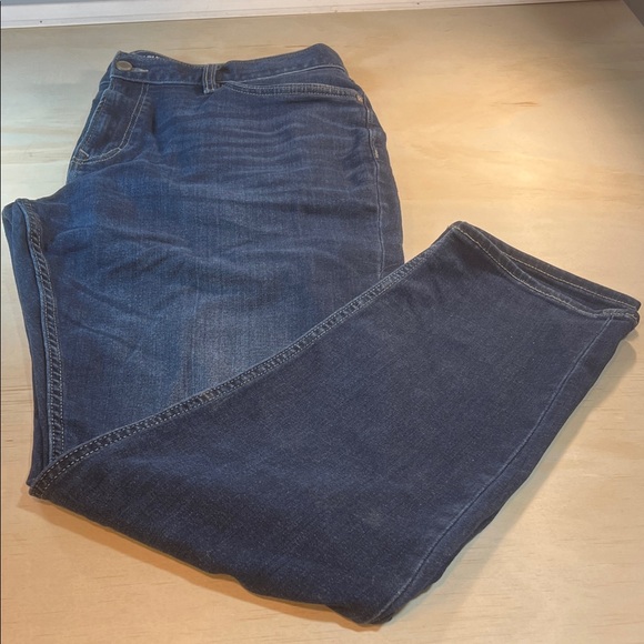 Banana Republic Other - Banana Republic Dark Blue Men’s Relaxed Athletic Jeans Sz 36x34